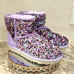 UGG Lilac Frost Boots Size 8 Womens
